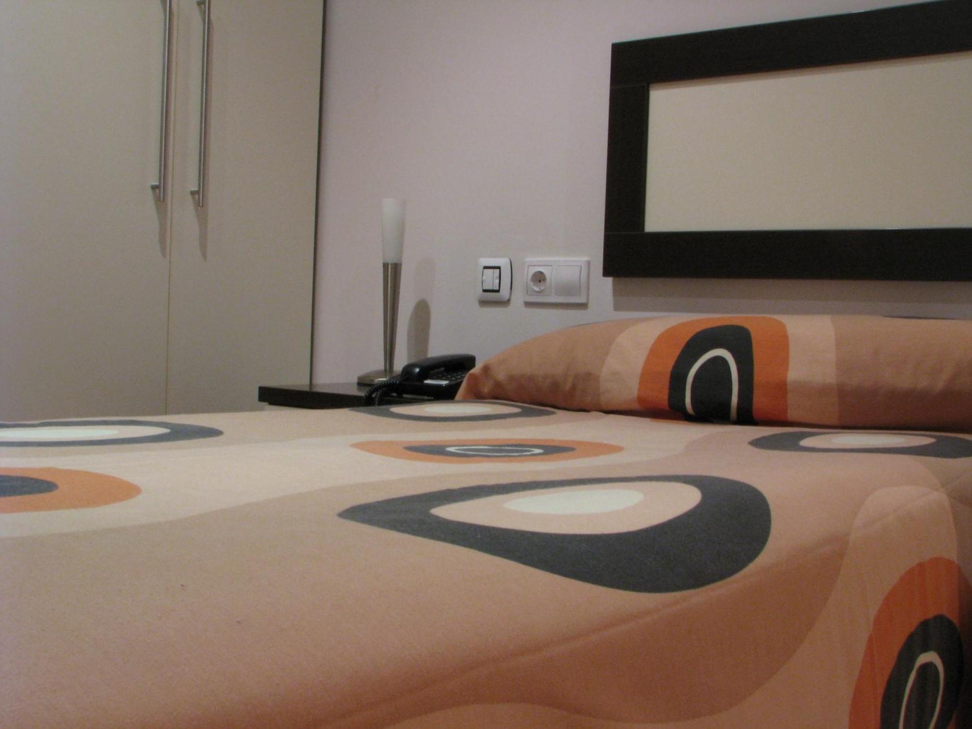 אויארצון Hotel Elizalde מראה חיצוני תמונה